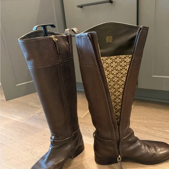 Tory Burch Chocolate Brown Tall Leather Riding Boots with Gold Hardware - Picture 6 of 8